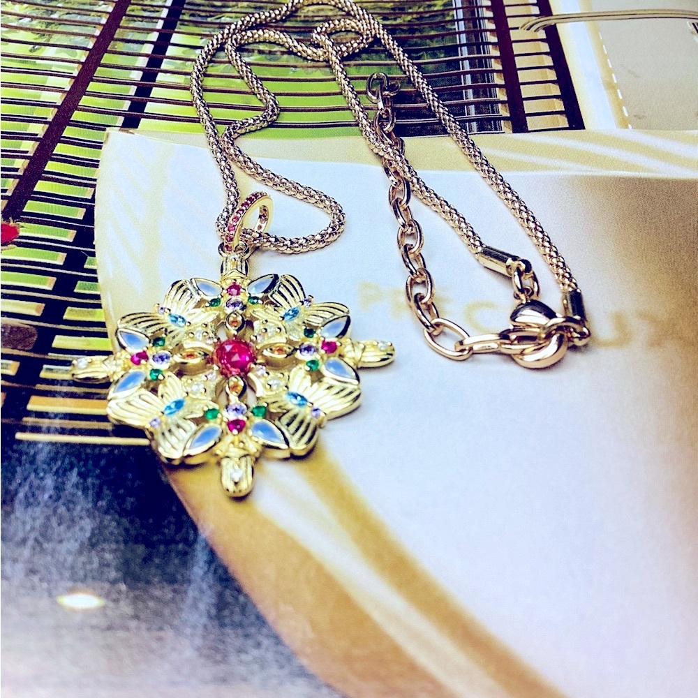 Gold Amulet Kaleidoscope Butterfly Pendant Necklace